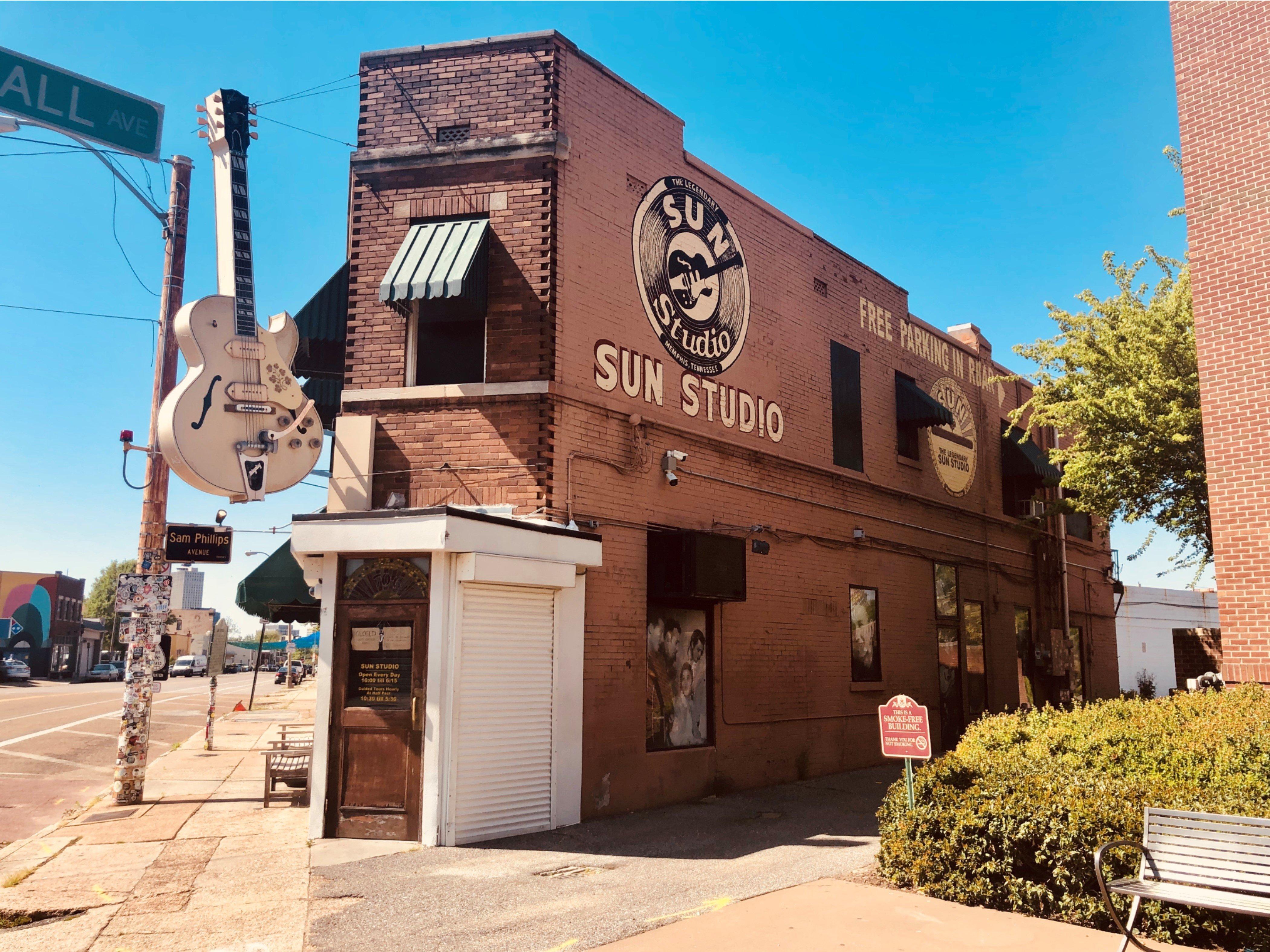 Econo Lodge Downtown Memphis Exterior photo